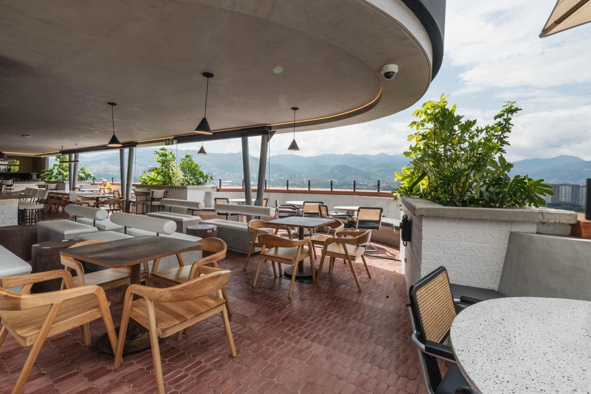 Heiss Hotel Medellin Exterior photo